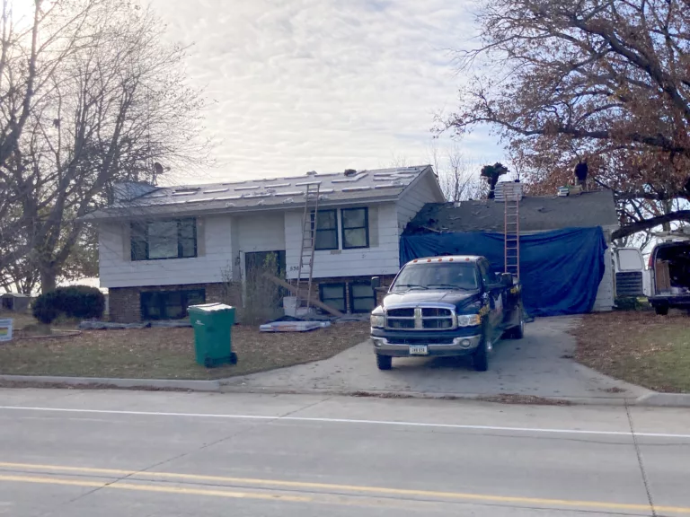 Professional Architectural Shingle Roof Replacement Services in Springdale, Iowa